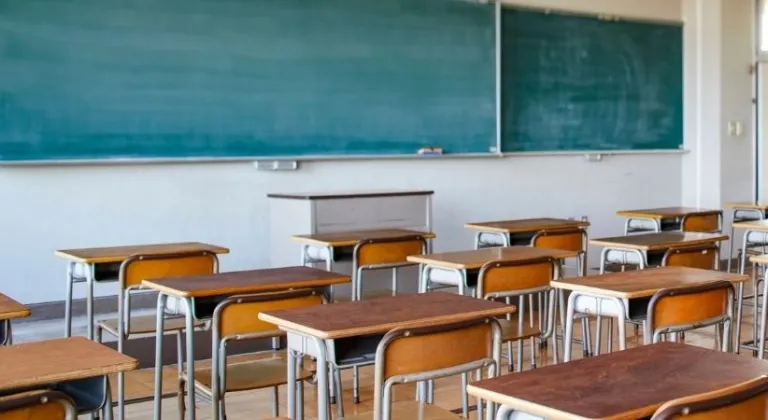 1 Ocak okullar açık mı, kapalı mı? Yılbaşı tatil mi? 2026