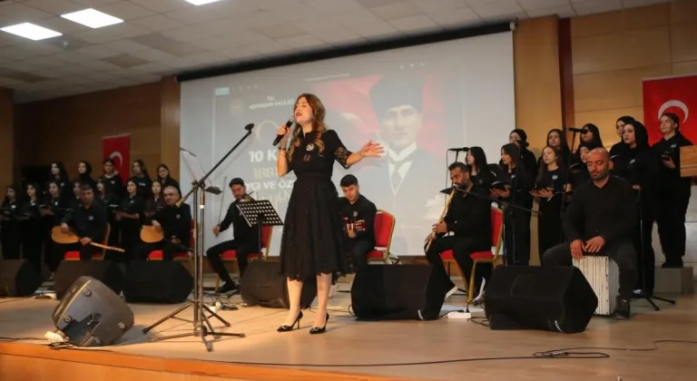 10 Kasım'da Adıyaman'da duygusal anlar: Oratoryo ve Atatürk'ün sevdiği türküler geçidi