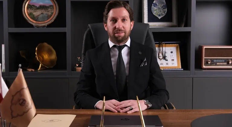 125 Yıllık Lezzet Geleneği: İrmik Helvası Dondurmayla Dubai'ye Uzandı!