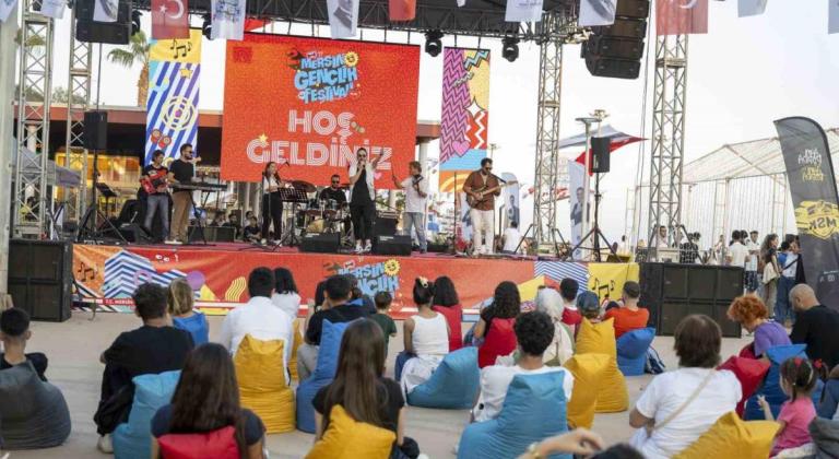 2. Mersin Gençlik Festivali başladı
