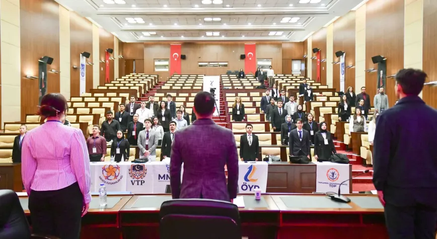 ABB Bağımlılıkla Mücadele Politikalarını Gençlerle Birlikte Geliştirecek