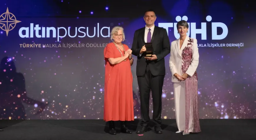 Abdi İbrahim Vakfı İyilik Evi’ne Altın Pusula’dan İki Ödül Birden