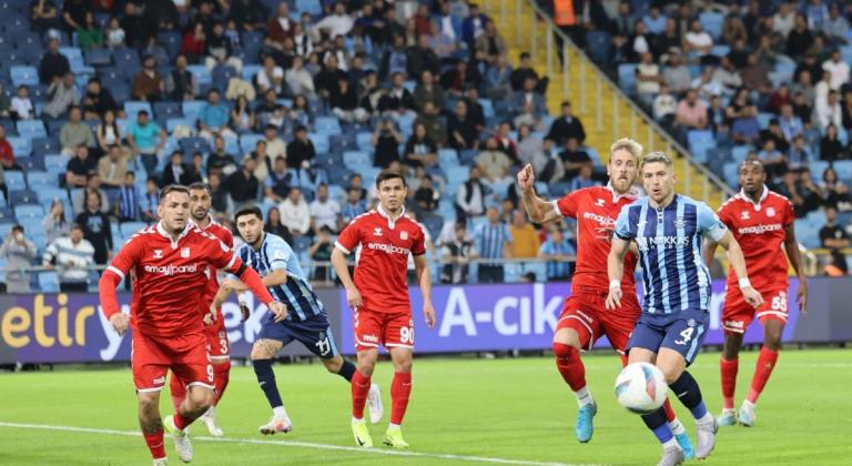 Adana Demirspor'un umutlarını Sivasspor tüketti! (ÖZET-GOLLER)