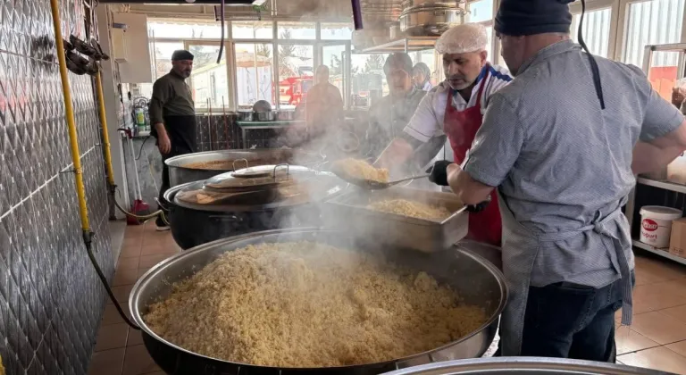 Adıyaman Belediyesi, Ramazan ayında 50 bin kişiye iftar yemeği verecek  - Videolu Haber