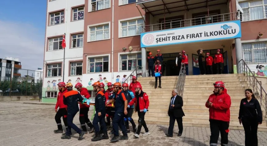 Adıyaman’da Dünya Afet Risklerini Azaltma Günü’nde tatbikatlar yapıldı  - Videolu Haber