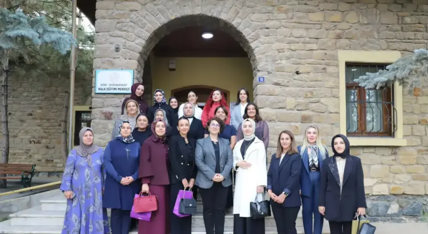 Ağrı’nın Sesleri ve Renkleri Geleneksel El Sanatları ve Kültür Buluşması tanıtım program yapıldı