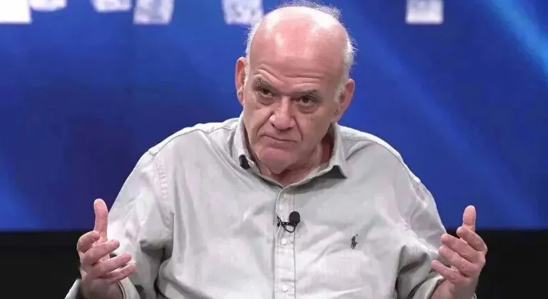 Ahmet Çakar kalp krizi şüphesiyle hastaneye kaldırıldı