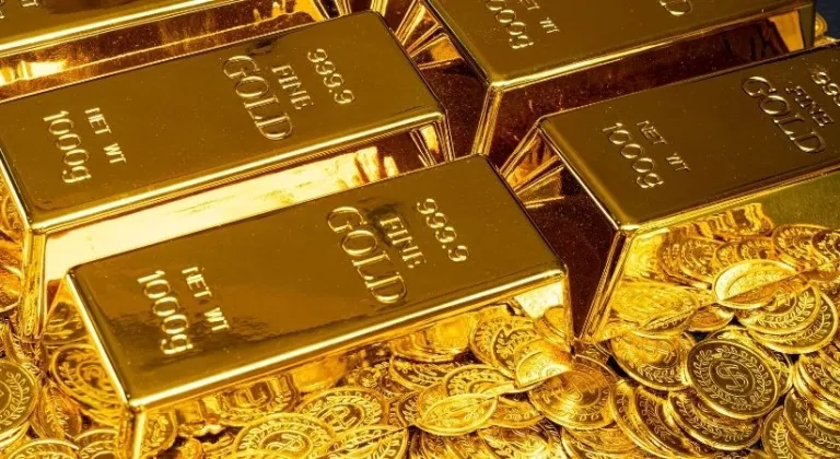Altın Neden Düşüyor? 2026 Altın Fiyatları Neden Düştü, Düşüş Sürecek mi?