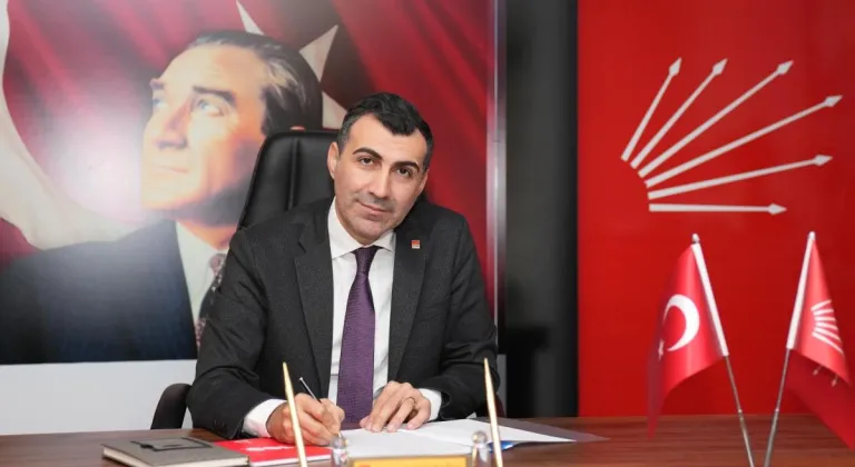 Anıl Tanburoğlu: ''Atatürk'ün yaktığı ışık, yolumuzu aydınlatıyor''