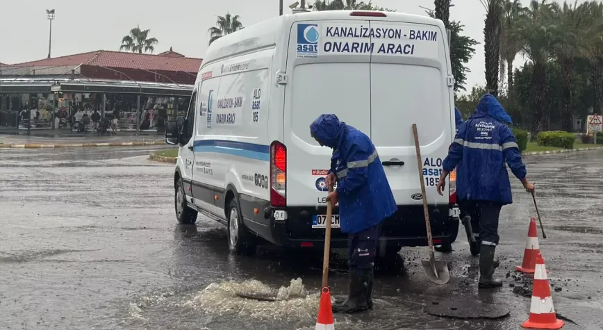 Antalya Büyükşehir yağmur teyakkuzunda! 464 personel sahada