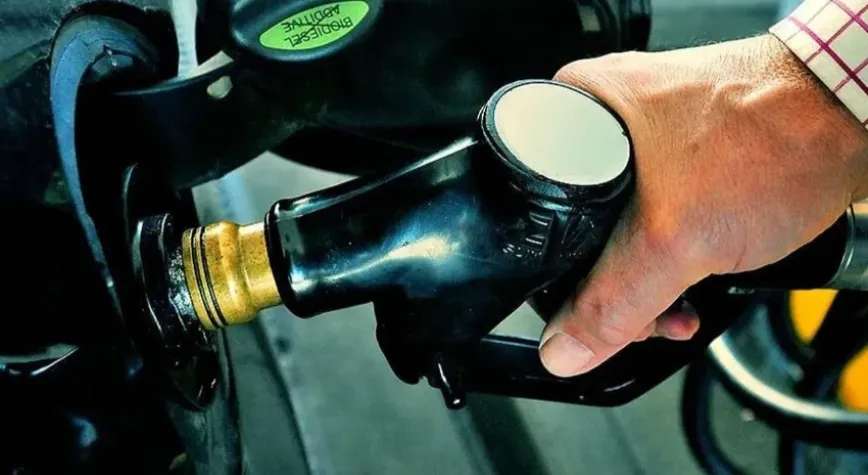 Araç sahipleri dikkat: Motorine indirim geliyor!