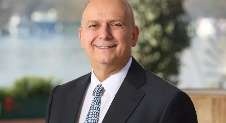 Arçelik'te Devir Teslim: Hakan Bulgurlu Yerine Can Dinçer CEO Oldu!