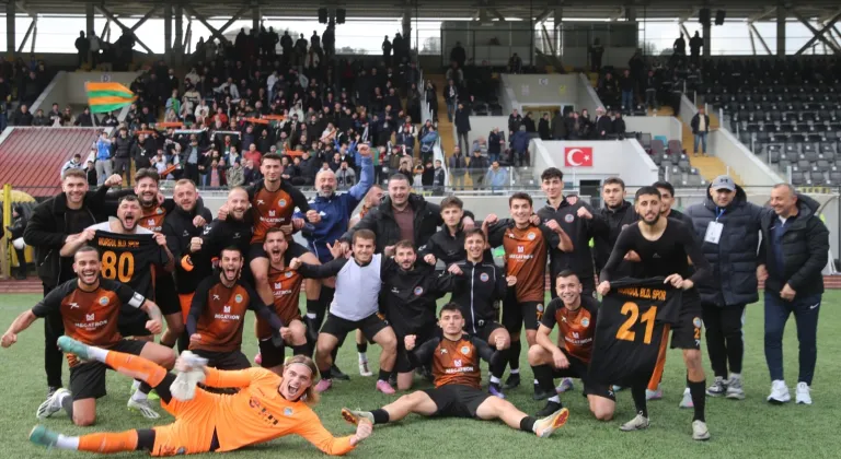 Artvin Murgul Belediyespor 3 puanı 3 golle aldı