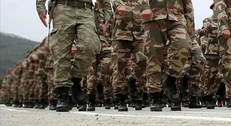 Asker kaçağı görünen gurbetçilere müjde! Türkiye’de muafiyet yolu açılıyor