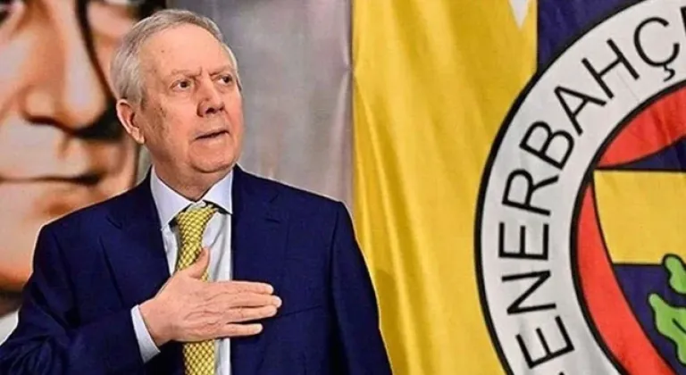 Aziz Yıldırım'dan Fenerbahçe'ye kapı gibi stoper