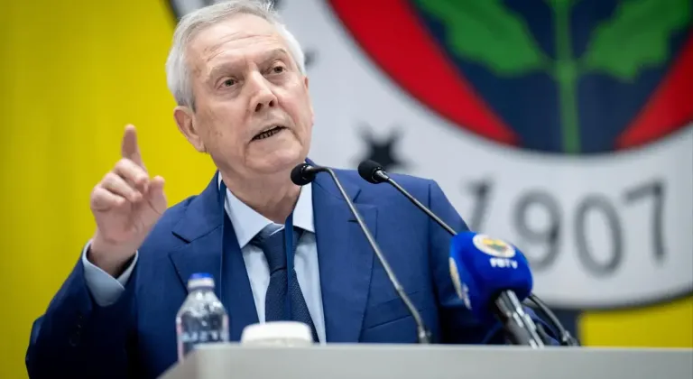 Aziz Yıldırım'dan taraftara ''Kırgınlıkları bir kenara koyalım'' çağrısı