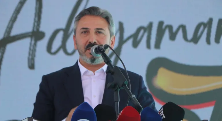 Bakan yardımcısı Ahmet Aydın’dan İnsan Hakları mesajı: ‘Zulme sessiz kalan suça ortak olur’