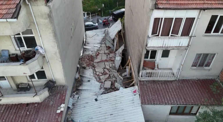 Balıkesir Depreminin etkisi drone ile görüntülendi