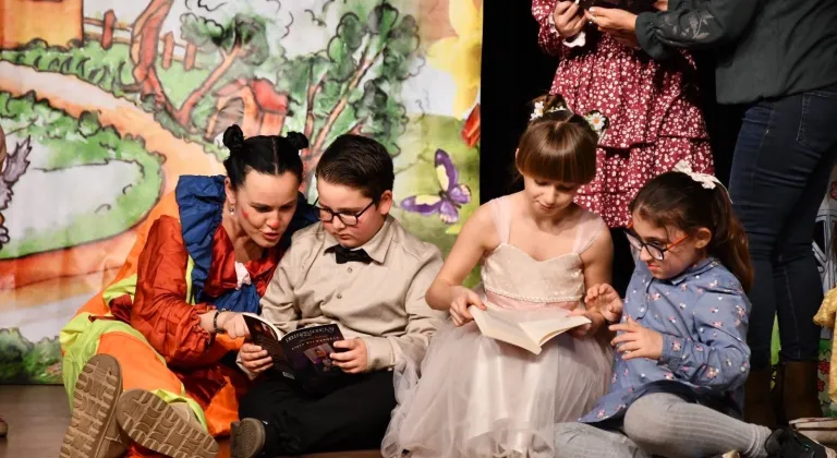 Balıkesir'de Çocukların Tatil Rüyası Gerçek Oldu: Sanat ve Eğlence Dolu Etkinlikler!