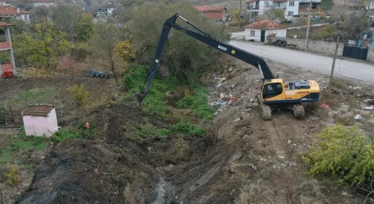 Balıkesir'de Dere Yataklarında Temizlik Çalışmaları Başlatıldı