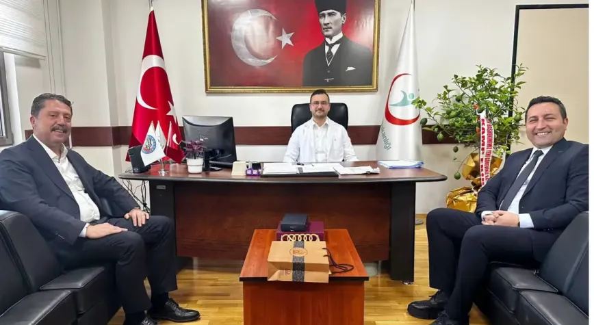 Başkan Kasap’tan yeni göreve başlayan başhekim ve nüfus müdürüne ziyaret