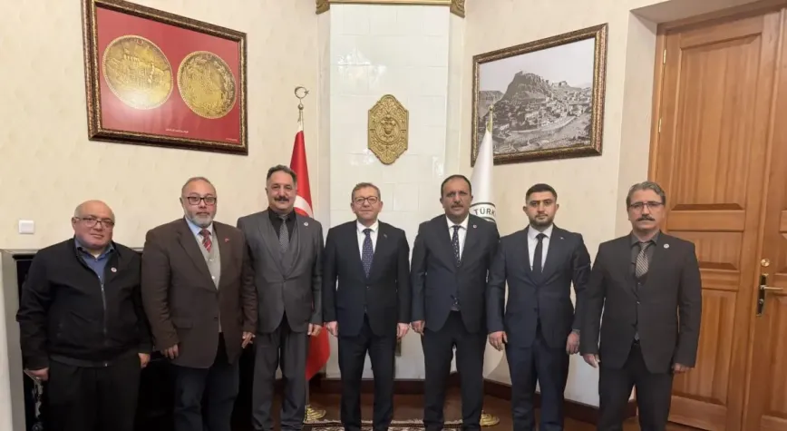 BBP Genel Başkan Yardımcısı Bulut, Kars Valisi Polat'ı ziyaret etti