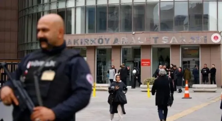 Bebeklere yapılan işkence görüntüleri kan dondurdu