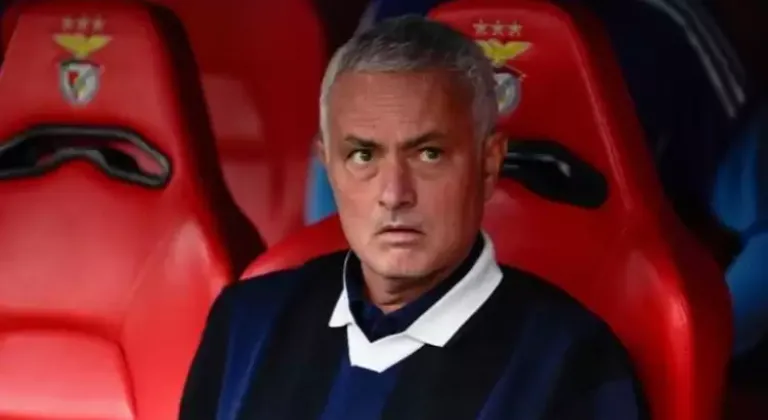 Benfica, Jose Mourinho ile görüştüğünü resmen açıkladı!