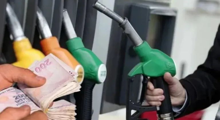 Benzine büyük indirim geliyor! Tarih belli oldu...