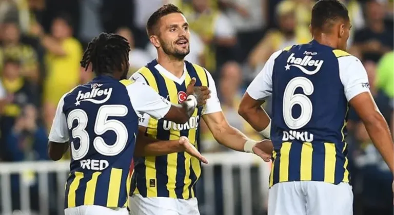 Beşiktaş Fenerbahçe’nin eski savunmacısı için devrede