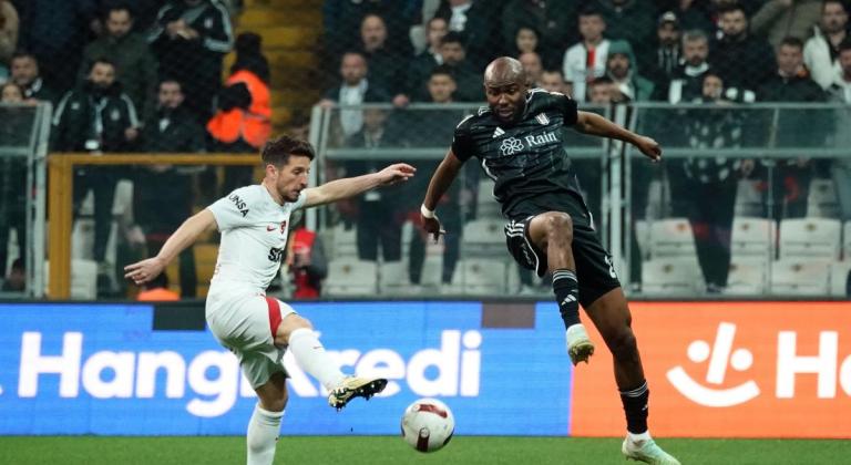 Beşiktaş, yeni stadında ikinci derbi yenilgisini aldı
