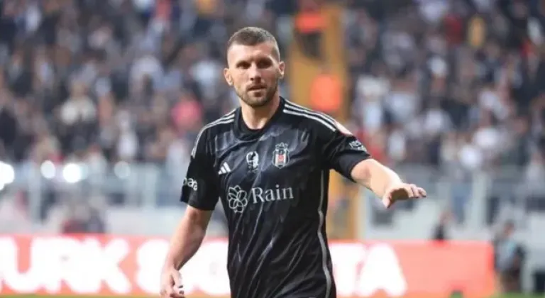 Beşiktaş yönetiminden Ante Rebic kararı!