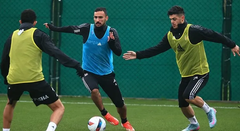 Beşiktaş’ta Fenerbahçe maçının hazırlıkları sürüyor