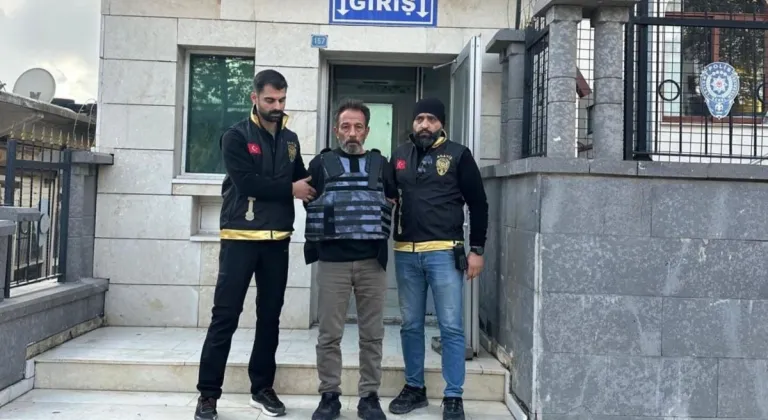 Besni’de eşi ve bacanağını öldüren zanlı tutuklandı 