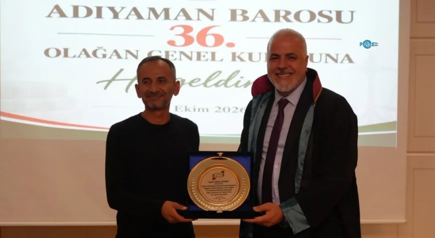 Bilal Doğan'dan duygusal veda: Baro emekçilerine plaket verdi  - Videolu Haber