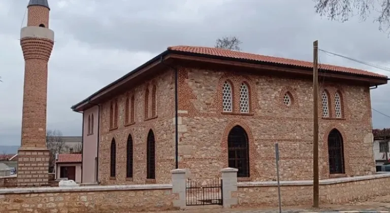 Bilecik’te Tarihi Cami Regaip Kandili’nde İbadete Açılıyor






