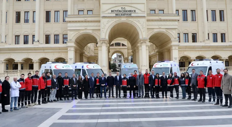 Büyükçekmece'de Sağlık Hizmetlerinde Dev Atılım: Ambulanslar 'Acil Yardım' Statüsüne Yükseldi!