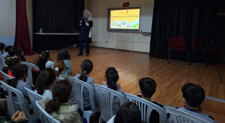 Büyükşehir, Çocuklara Çevre Bilinci Aşılamak İçin Seminerlerine Devam Ediyor