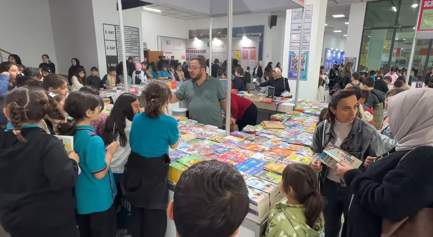 Çayırovalı kitapseverler, kitap günlerinden çok memnun
