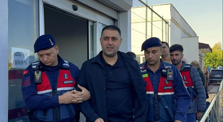 Çukurova Belediye Başkanı Kozay görevden uzaklaştırıldı