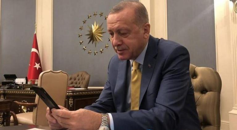 Cumhurbaşkanı Erdoğan’dan A Milli Futbol Takımı’na tebrik telefonu
