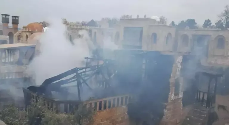 Dizi çekilen film platosunda yangın