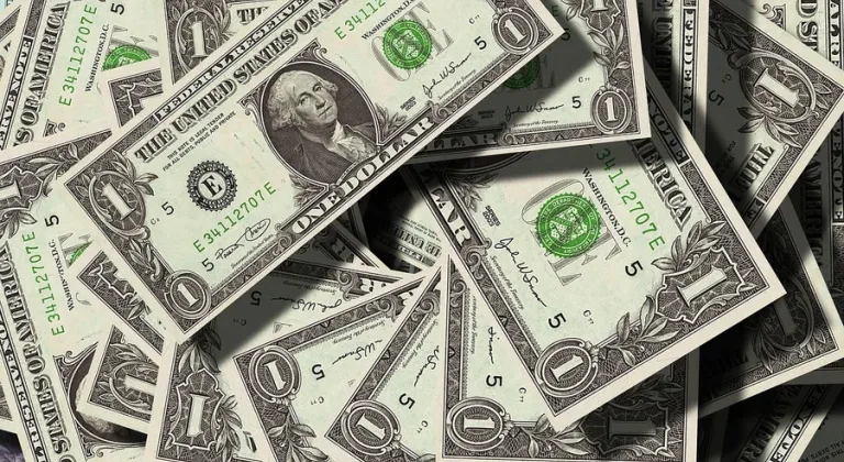 Dolar ne kadar olacak? Dünya devi açıkladı