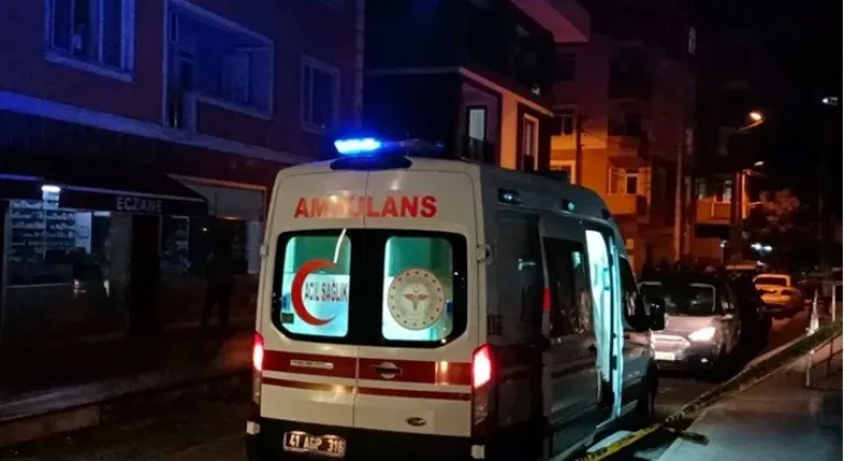 Emekli uzman çavuş, oğlunu ve eşini öldürdü, kızını ağır yaraladı