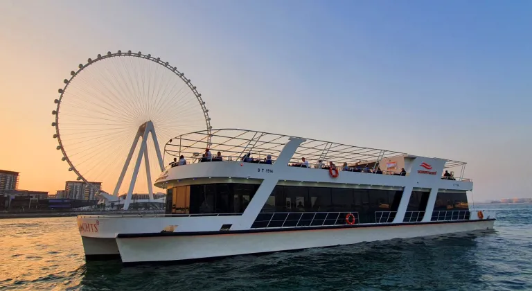 Emirates, Bu Kış Dubai’ye Seyahat Edenlere İki Unutulmaz Deneyim Hediye Ediyor