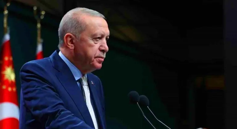 Erdoğan’dan Aziz İhsan Aktaş açıklaması: “Lağım patladı, millet her şeyi görüyor”