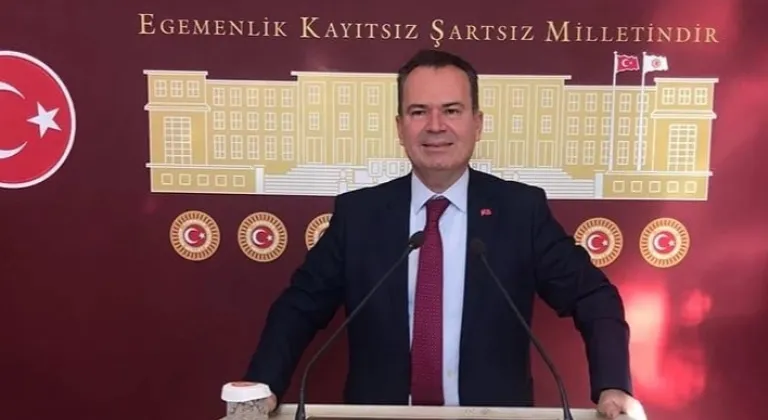 Eski DSP Vekili Şimşek: Üretmeden Tüketiyoruz!