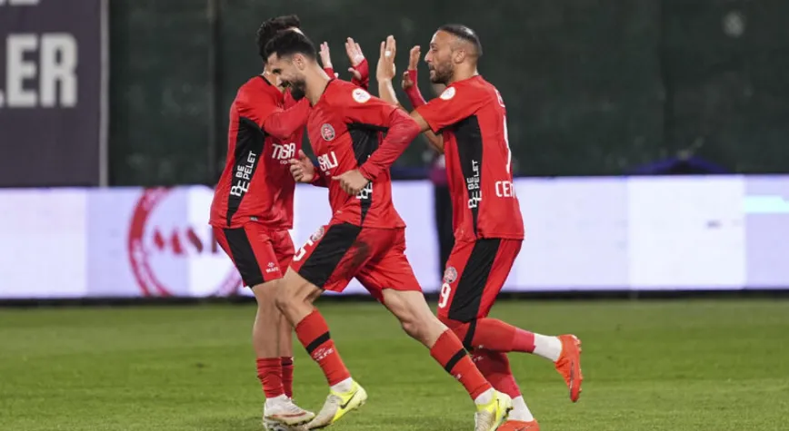 Fatih Karagümrük üç maç sonra kazandı!