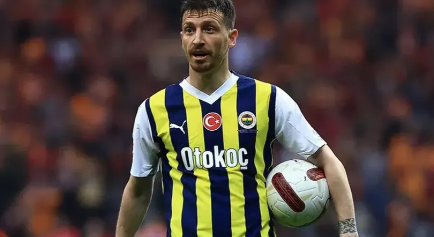 Fenerbahçe'de Mert Hakan kararı! İsmail Kartal yüzüne söyledi