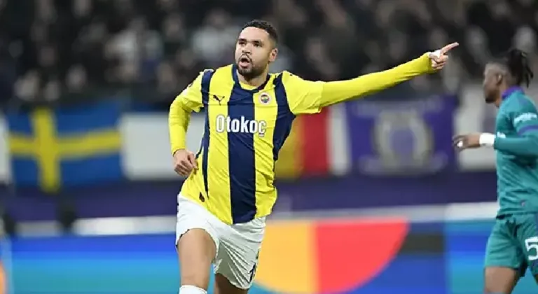 Fenerbahçe maçında olay! Hakem soyunma odasına gitti